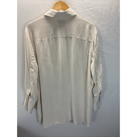 St‎ John Silk Blouse Ivory Button Up Pointed Collar Size 16 - Picture 2 of 12